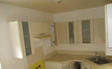 135-12 77th Ave unit 7C, Flushing, NY 11367 - photo 4