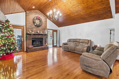 72 Church Camp Rd unit 72 Church Camp Rd, Ona, WV 25545 - photo 5