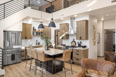 photos of similar home