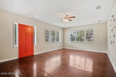 6303 Smallwood Rd, Jacksonville, FL 32216 - photo 7