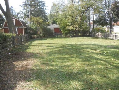 1054 Webster Ln, Des Plaines, IL 60016 - photo 2