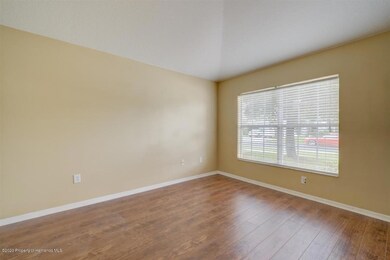 05-Bedroom
