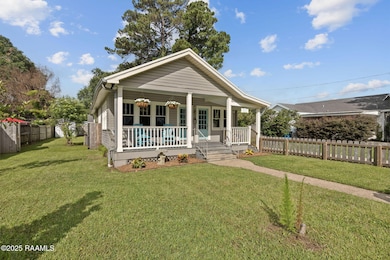 6-web-or-mls- 511 St Joseph St-6