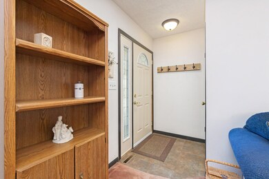 Entry way