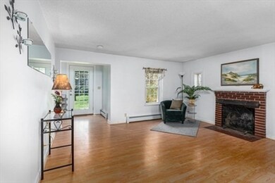 354 Chapin St unit R, Ludlow, MA 01056 - photo 4