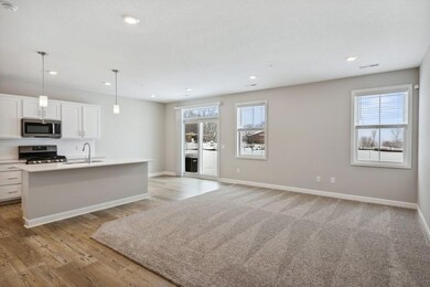 9296 4th St N, Lake Elmo, MN 55042 - photo 5