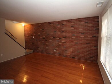 1151 Harbour Dr, Palmyra, NJ 08065 - photo 3