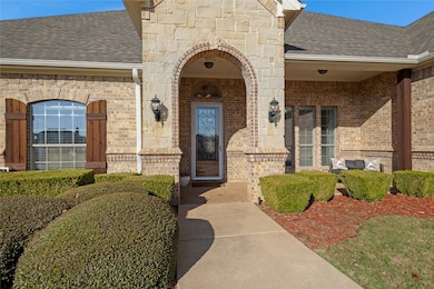 7701 Oak Creek Ln, Denton, TX 76208 - photo 3