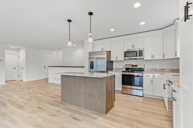 333 Dahlia Dr unit 29, Stoughton, WI 53589 - photo 6