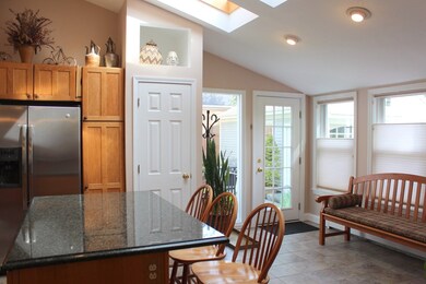 15 Pike St, Hopkinton, MA 01748 - photo 5