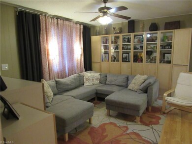 341 Ridgecrest Dr, King, NC 27021 - photo 4