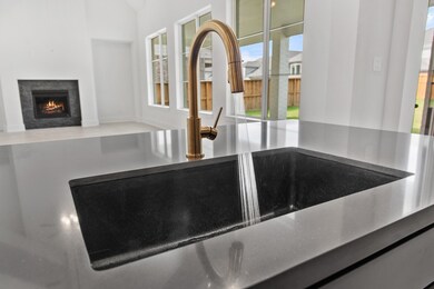 27045 Renly Ridge Dr, Magnolia, TX 77354 - photo 5