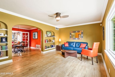 331 W Cambridge Ave, Phoenix, AZ 85003 - photo 2