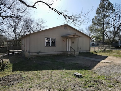 FRONT EXTERIOR VIEW