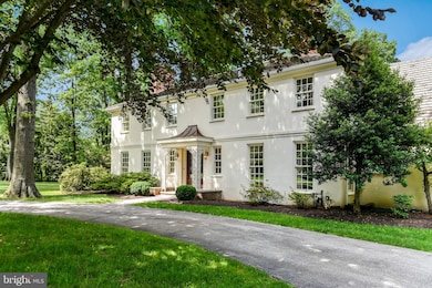 944 Crestmont Rd, Bryn Mawr, PA 19010 - photo 4