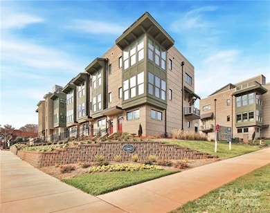 1645 Cannon View Ln, Charlotte, NC 28208 - photo 2