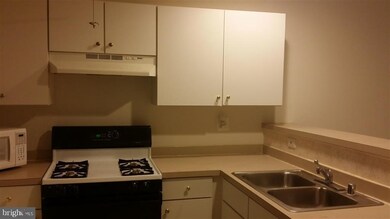 2020 Gov Thomas Bladen Way unit 2, Annapolis, MD 21401 - photo 4