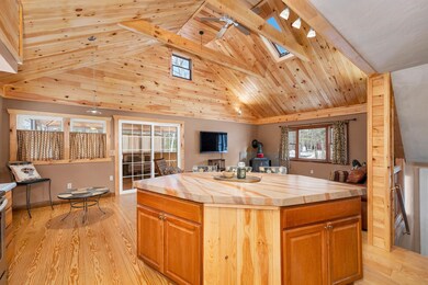 173 Waukewan St, Meredith, NH 03253 - photo 5