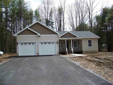 33 Spotswood Dr, Corinth, NY 12822 - photo 2