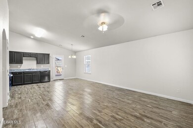 14629 Escalera Dr, El Paso, TX 79928 - photo 6