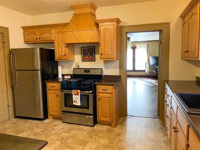 1300 N Preston St, Ennis, TX 75119 - photo 6