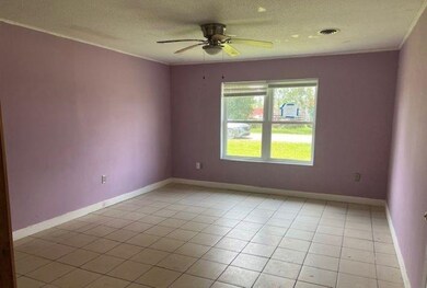 201 Marleen St, Houma, LA 70364 - photo 2