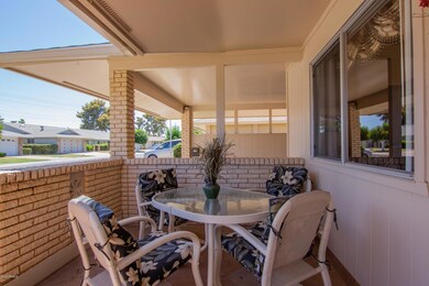 10816 Caron - 6 - Front Patio