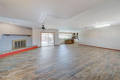 6117 E Hobart-6