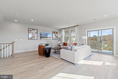 13549 Innovation Station Loop, Hunter Mill District, VA 20171 - photo 6