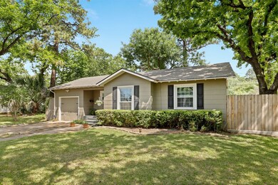 415 Sue St, Houston, TX 77009 - photo 2