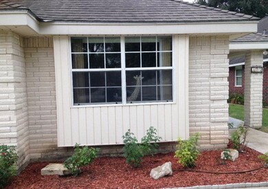 327 Rebecca Dr, Alamo, TX 78516 - photo 5