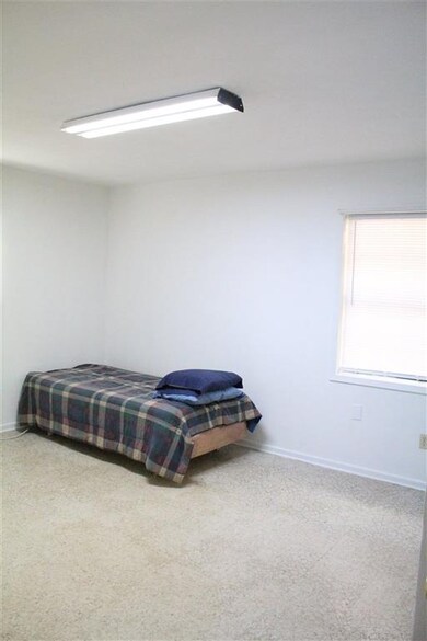 2112 E Ash St, Laredo, TX 78043 - photo 6