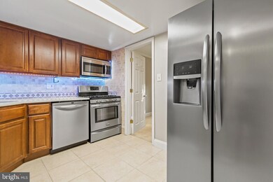 1522 Northgate Square unit 2A, Reston, VA 20190 - photo 6