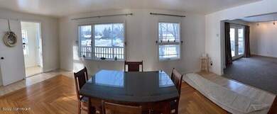 1045 N Dining & living Rm