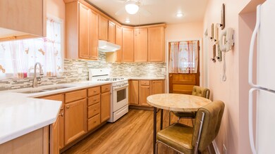 6032 N Fairfield Ave, Chicago, IL 60659 - photo 5