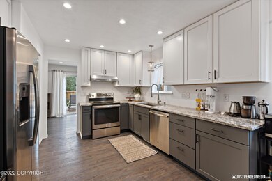 7761 Cherrywood Cir, Anchorage, AK 99507 - photo 5