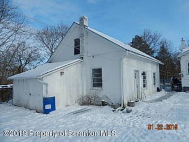 208 Edwards Ave, Clarks Summit, PA 18411 - photo 2