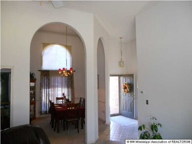 5726 Michaelson Dr, Olive Branch, MS 38654 - photo 6