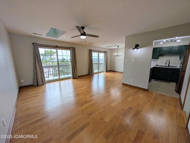 1310 Swifts Hwy unit H202, Jefferson City, MO 65109 - photo 7