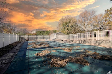 1215 Hacienda Ln, Lawrence, KS 66049 - photo 6