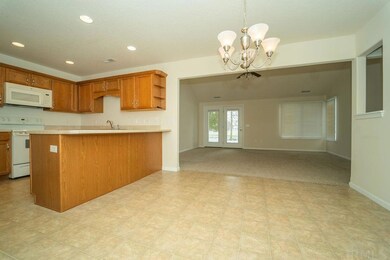 912 Heatherwood Ln, Ossian, IN 46777 - photo 6