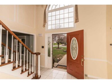 Entry/Foyer.