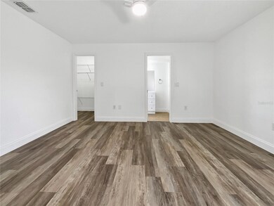 3527 65th Avenue Cir E, Sarasota, FL 34243 - photo 5