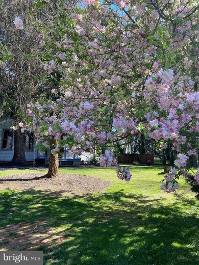 307 S Commerce St, Centreville, MD 21617 - photo 2