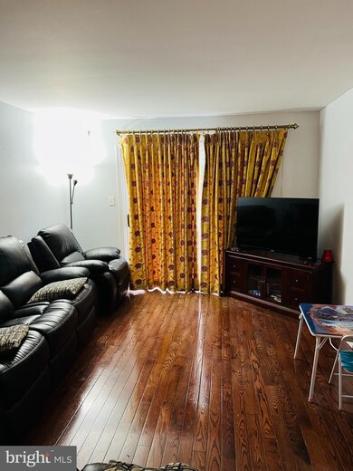 14904 Laurel Oaks Ln, Laurel, MD 20707 - photo 5