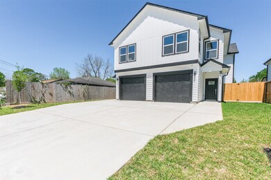 5103 Briscoe St unit B, Houston, TX 77033 - photo 2