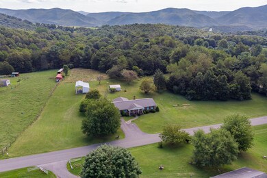 1104 Borden Grant Trail