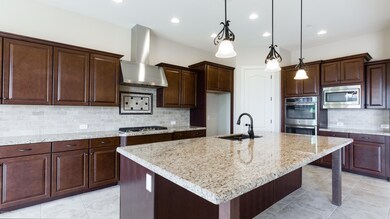 005_Beautiful Kitchen