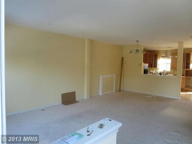 13120 Shamrock Glen Dr, Germantown, MD 20874 - photo 3