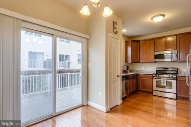 4801 Potomac Highlands Cir, Triangle, VA 22172 - photo 5